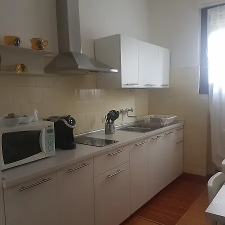 Ai Pini Con Posto Auto Appartement